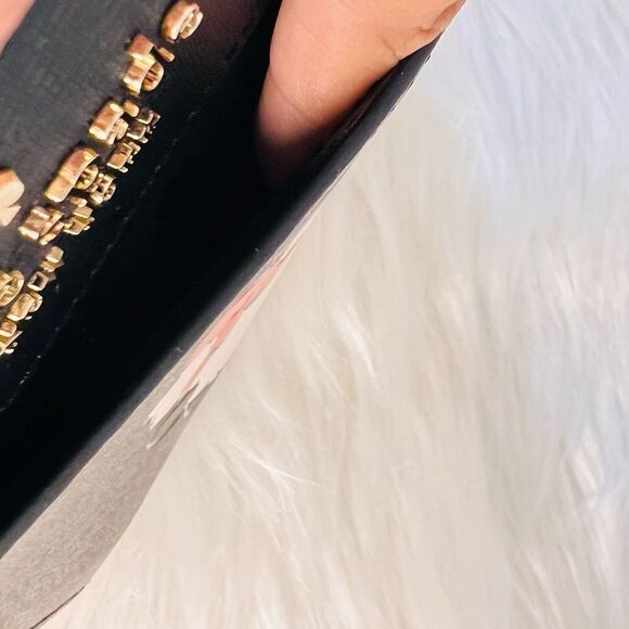 Disney X Kate Spade New York Minnie Mouse Daisy Vanity Crossbody Bag - Picture 8 of 11